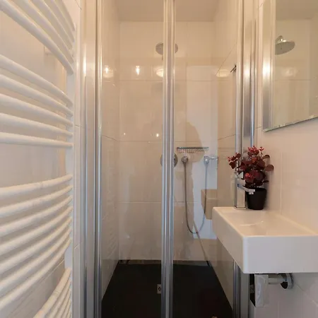 Lejlighed Skis Aux Pieds Avec Piscine Chauffee Et Parking - Fr-1-296-345